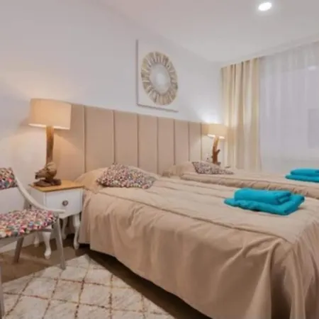 Antonio With Sea View,torrevieja,50 M From Playa Acequion Swimming Pool * Торевьиа