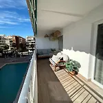 Lägenhet Antonio With Sea View,torrevieja,50 M From Playa Acequion Swimming Pool