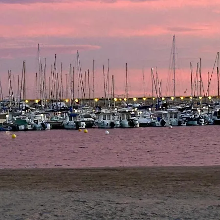 Apartman Antonio With Sea View,torrevieja,50 M From Playa Acequion Swimming Pool